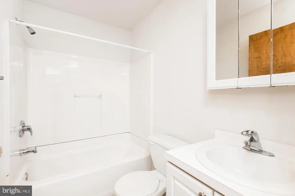 1600 WALNUT STREET #704 Philadelphia, PA 19103