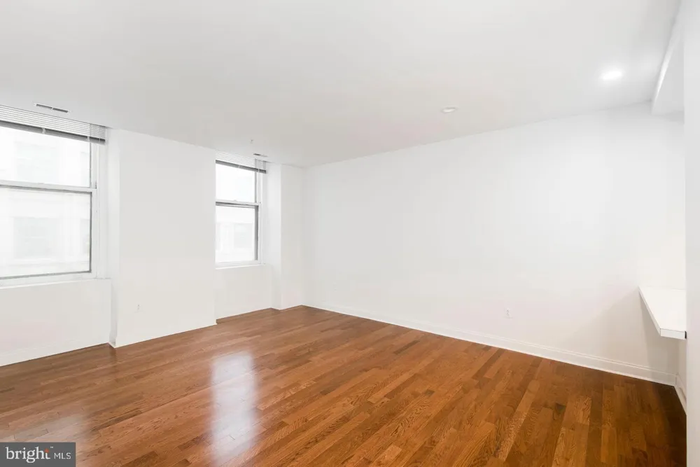 1600 WALNUT STREET #704 Philadelphia, PA 19103
