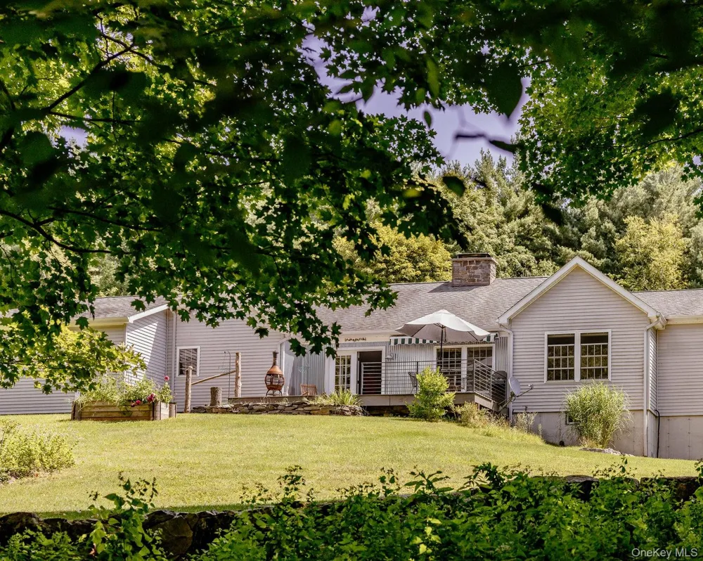 310 Pine Ridge Lane Hillsdale, NY 12529