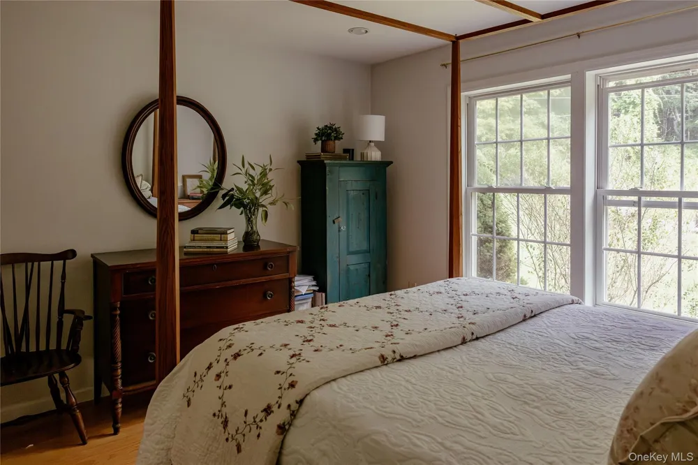 310 Pine Ridge Lane Hillsdale, NY 12529