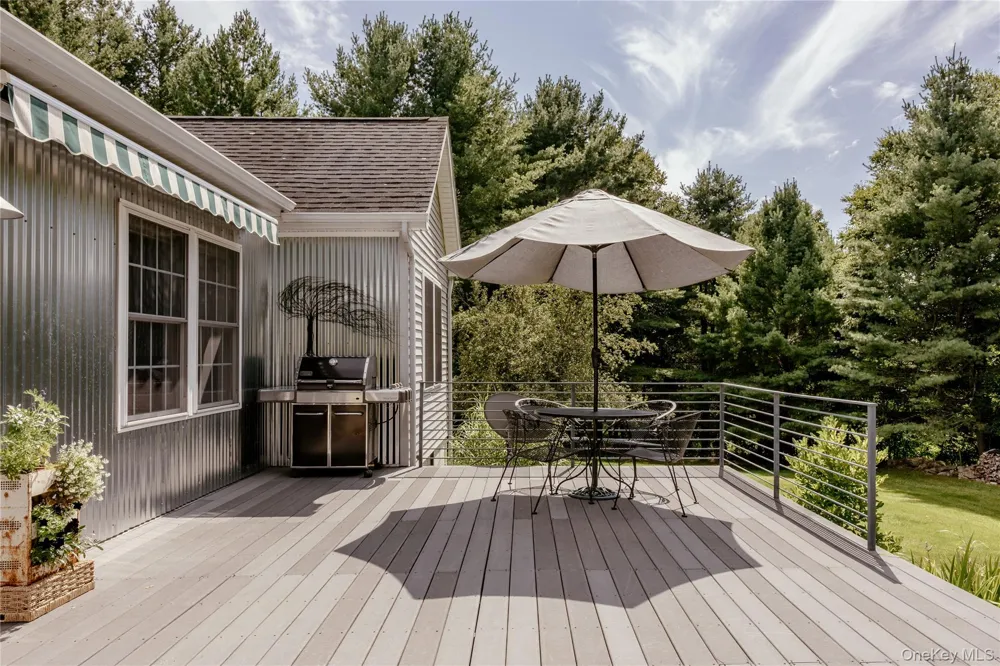 310 Pine Ridge Lane Hillsdale, NY 12529