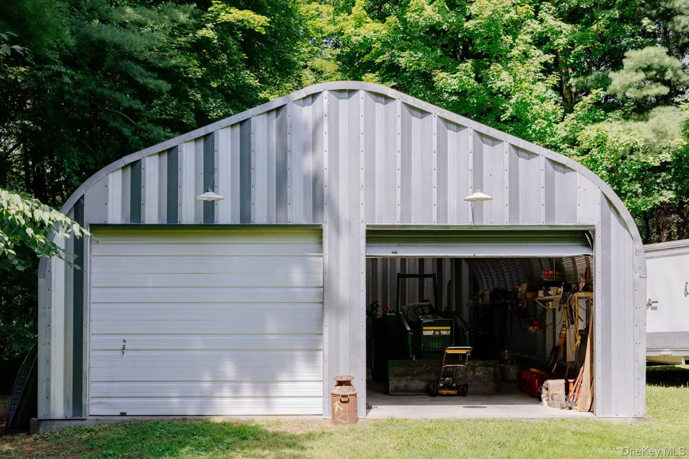 310 Pine Ridge Lane Hillsdale, NY 12529