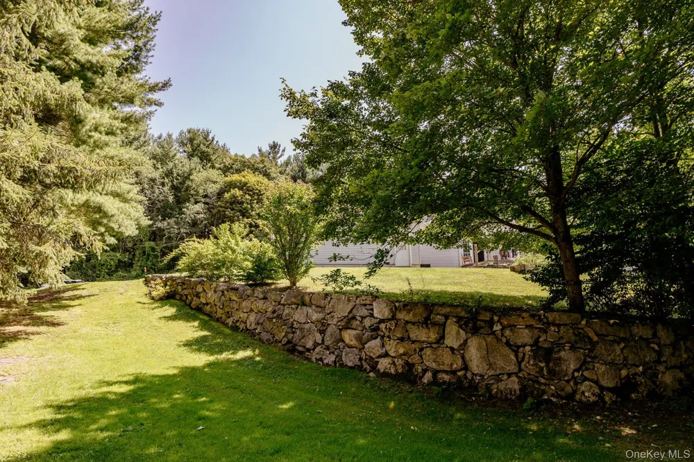 310 Pine Ridge Lane Hillsdale, NY 12529