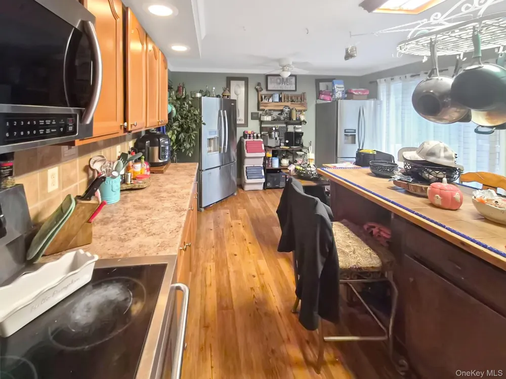 81 Old Unionville Road Wallkill, NY 12589