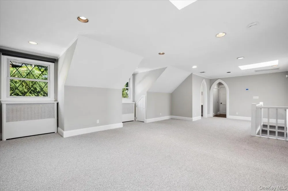 57 Cobb Lane Tarrytown, NY 10591