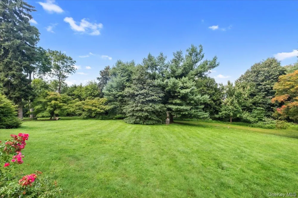57 Cobb Lane Tarrytown, NY 10591