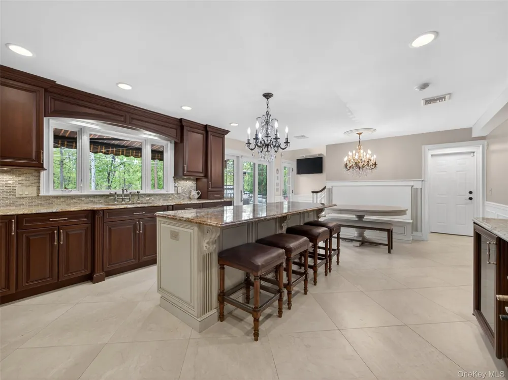 4 Abbey Road Orangeburg, NY 10962