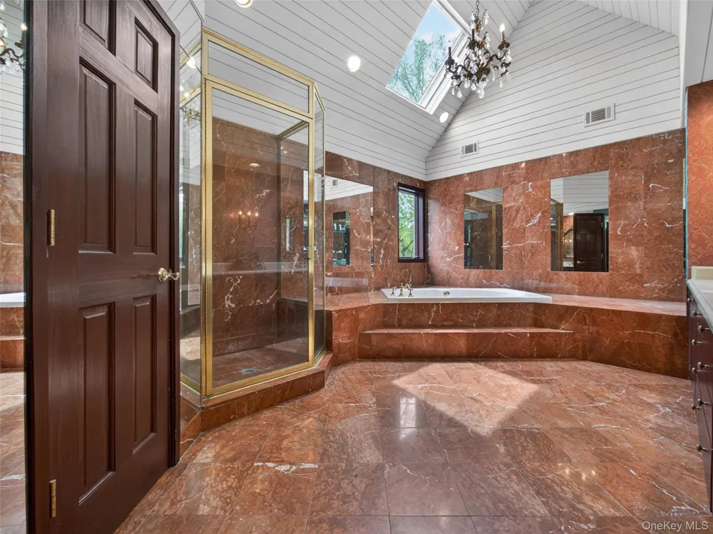 4 Abbey Road Orangeburg, NY 10962