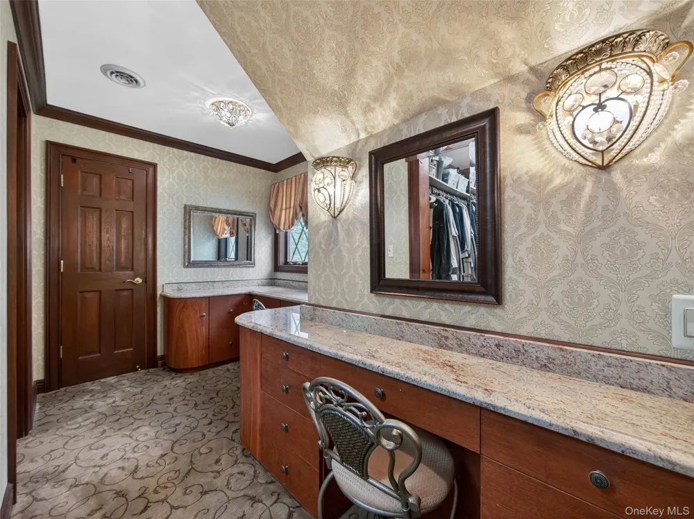 4 Abbey Road Orangeburg, NY 10962
