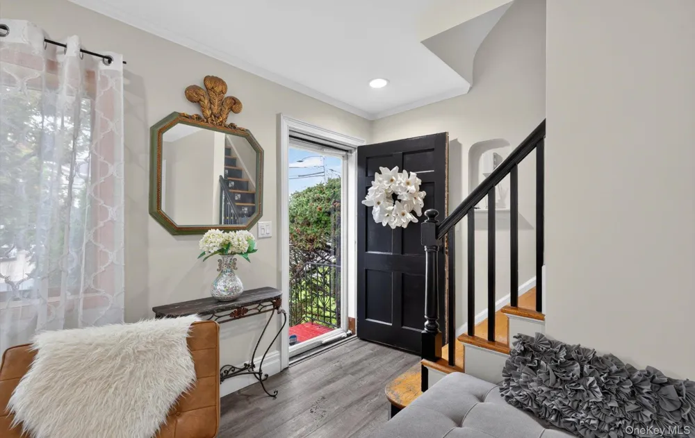 11 White Street Valley Stream, NY 11580