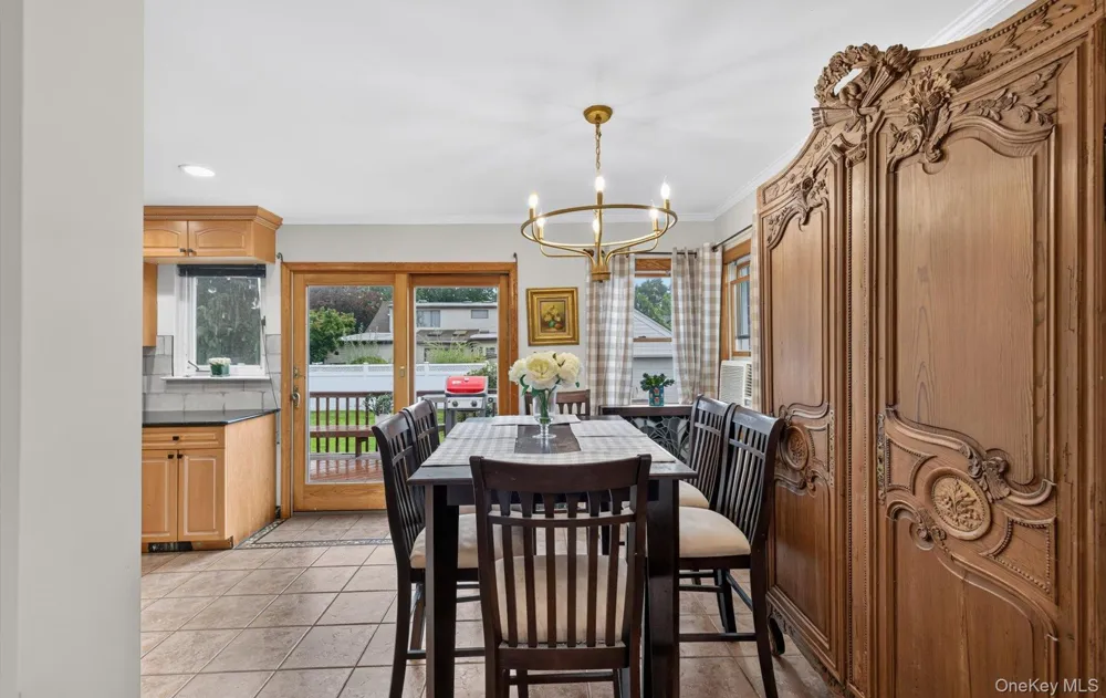 11 White Street Valley Stream, NY 11580