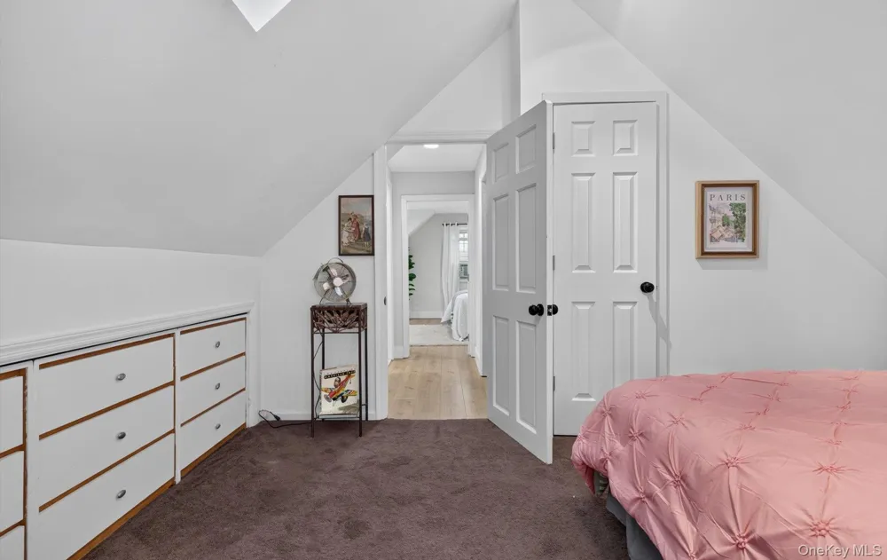 11 White Street Valley Stream, NY 11580