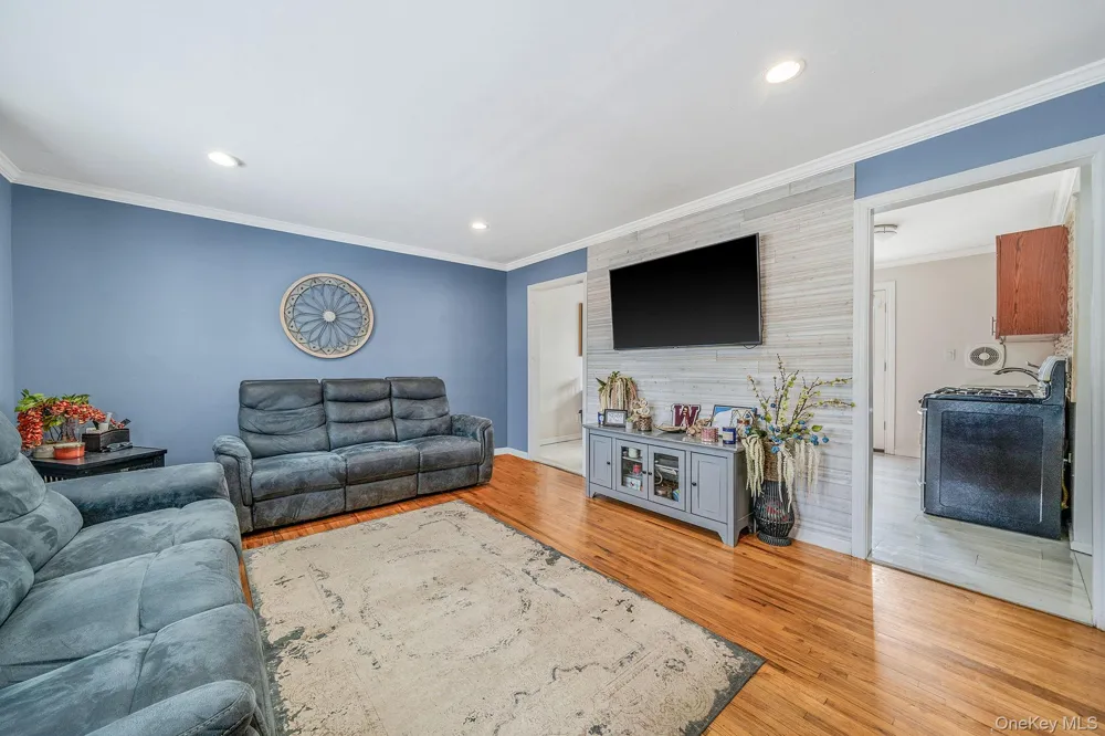 24 Lantern Street Huntington, NY 11743