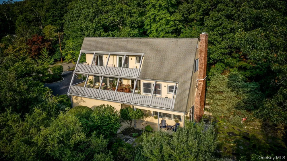 4 Hill Dale Avenue Miller Place, NY 11764