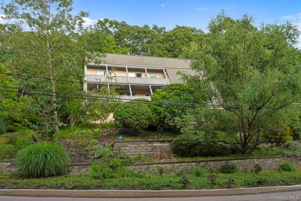 4 Hill Dale Avenue Miller Place, NY 11764