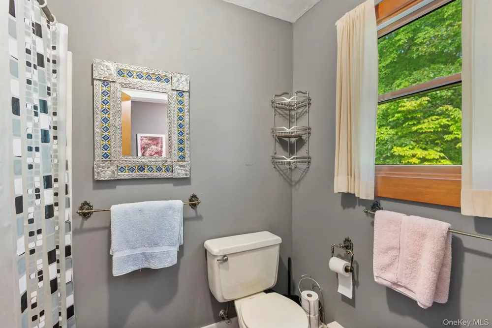 4 Hill Dale Avenue Miller Place, NY 11764