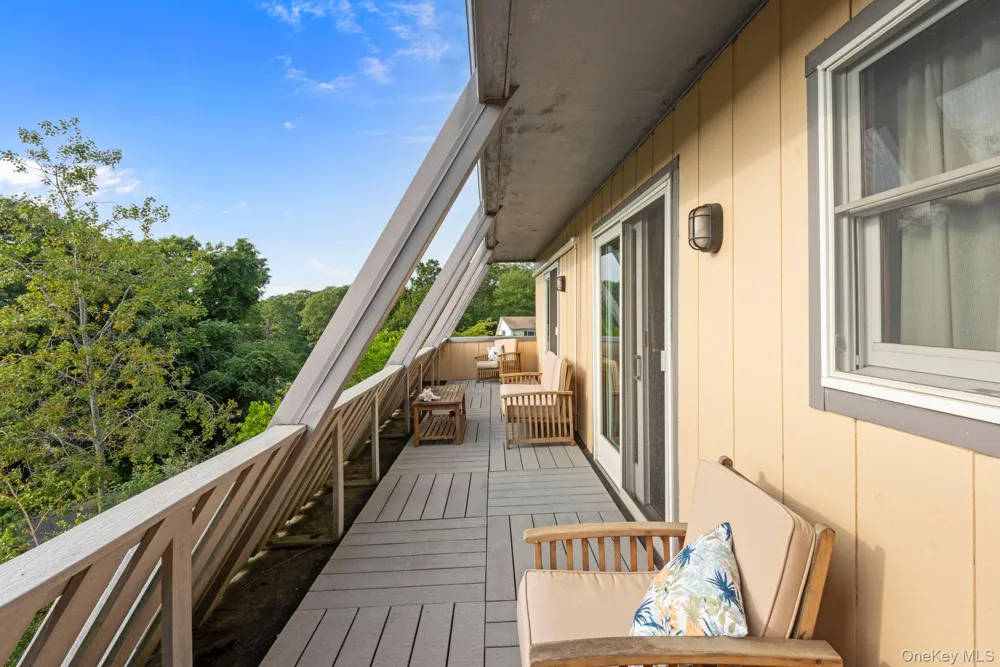 4 Hill Dale Avenue Miller Place, NY 11764