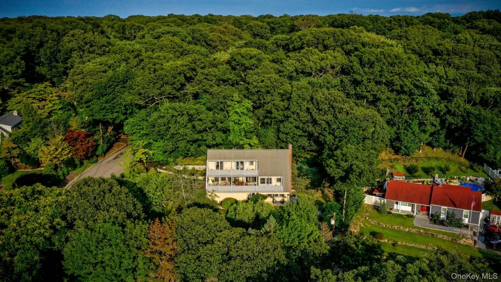 4 Hill Dale Avenue Miller Place, NY 11764