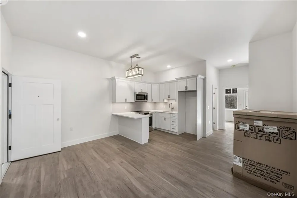 1083 US Route 9 #49 Fishkill, NY 12524