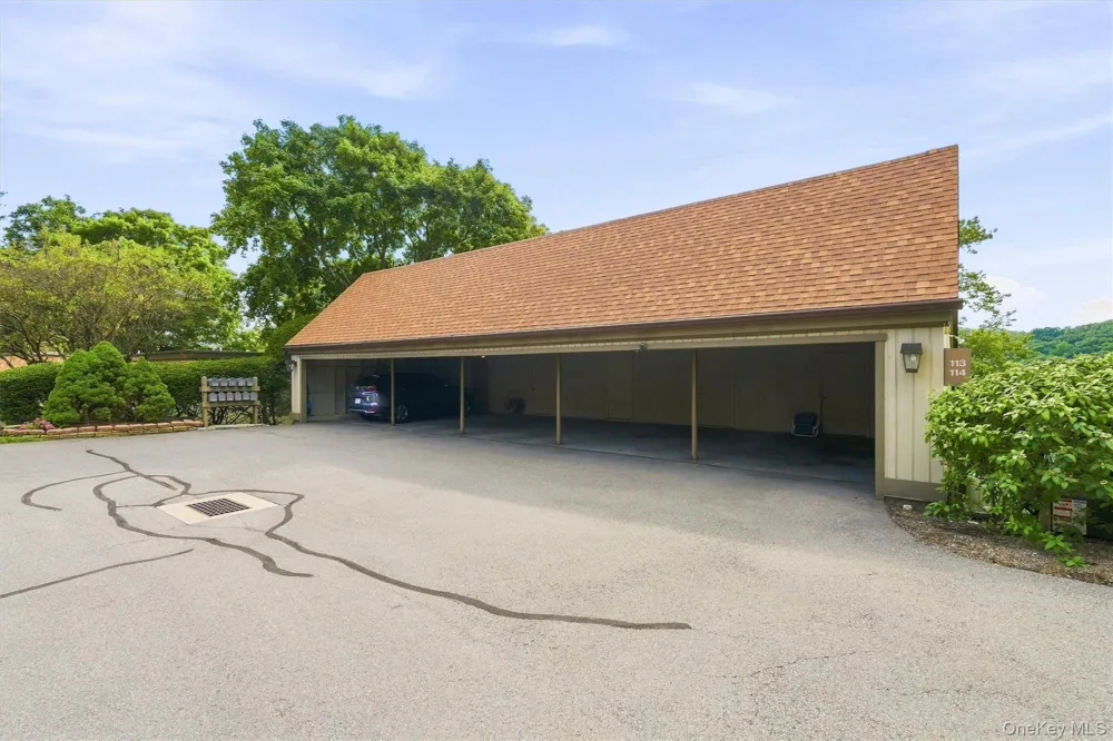 114 Heritage Hills #D Somers, NY 10589