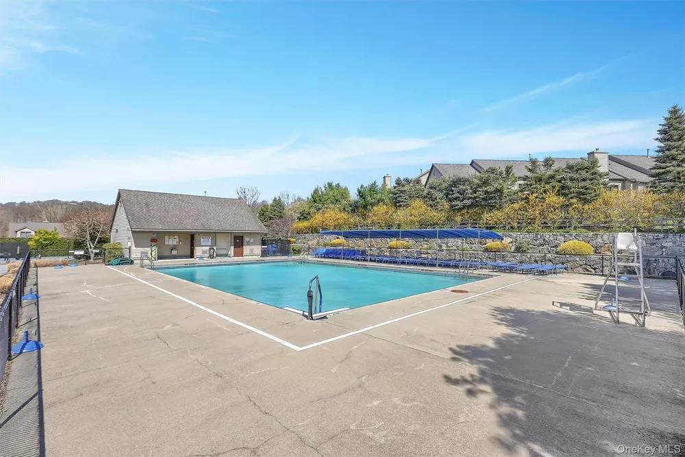 114 Heritage Hills #D Somers, NY 10589