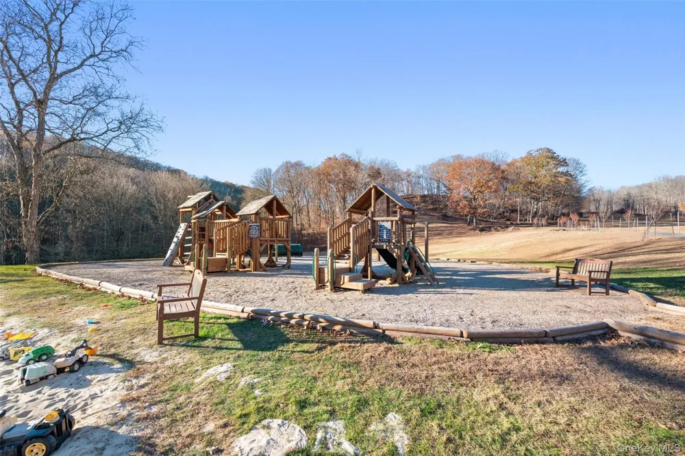 114 Heritage Hills #D Somers, NY 10589