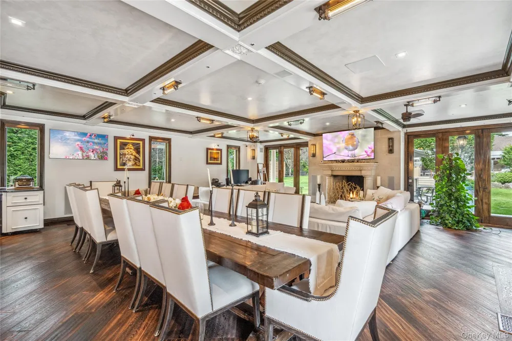 213 Guinea Woods Road Old Westbury, NY 11568