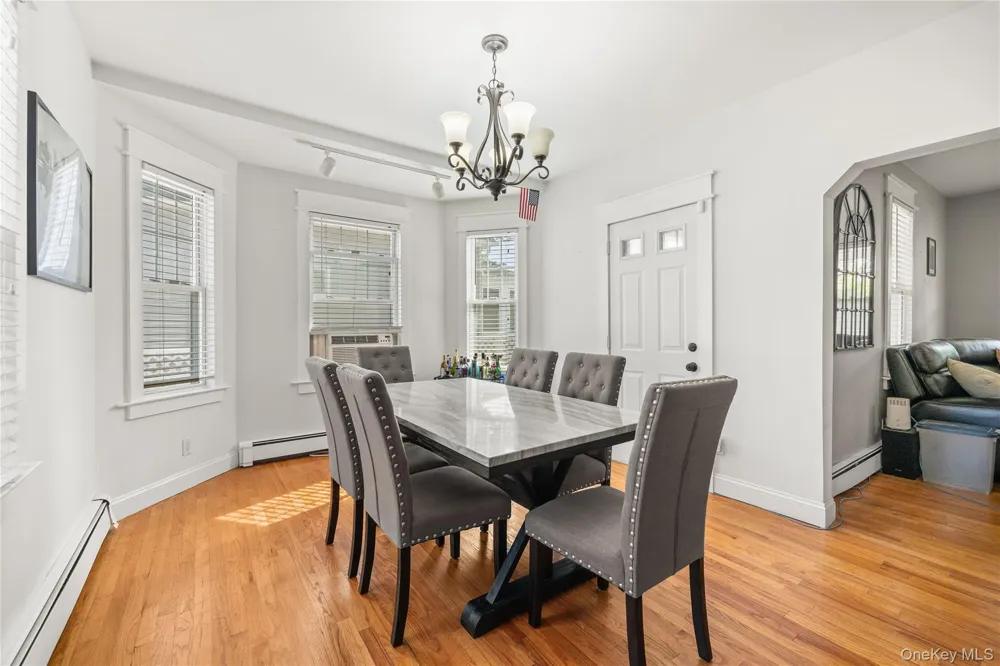 1967 Oakland Avenue Wantagh, NY 11793