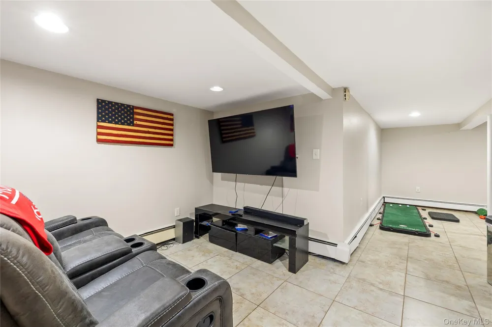 1967 Oakland Avenue Wantagh, NY 11793