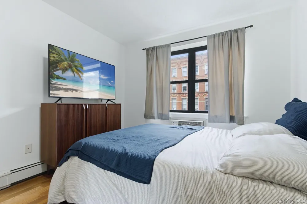18 W 129th Street #3A New York (Manhattan), NY 10027