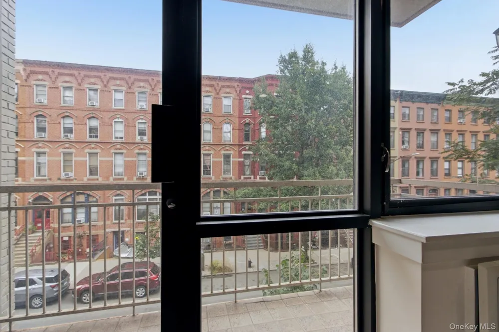 18 W 129th Street #3A New York (Manhattan), NY 10027