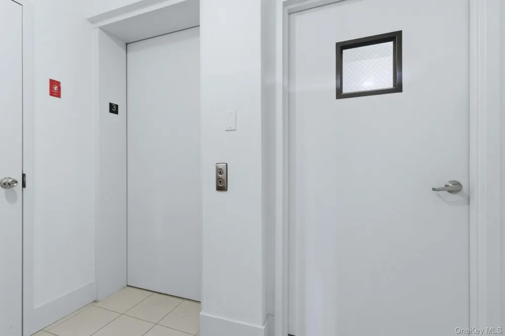18 W 129th Street #3A New York (Manhattan), NY 10027