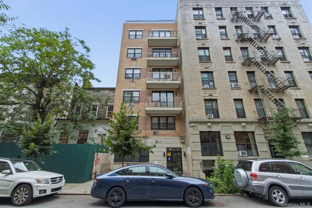 18 W 129th Street #3A New York (Manhattan), NY 10027