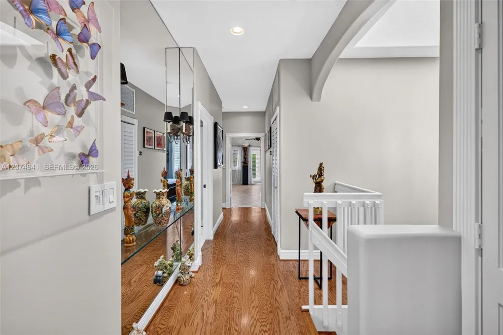 362 NE 7th Ave Fort Lauderdale, FL 33301