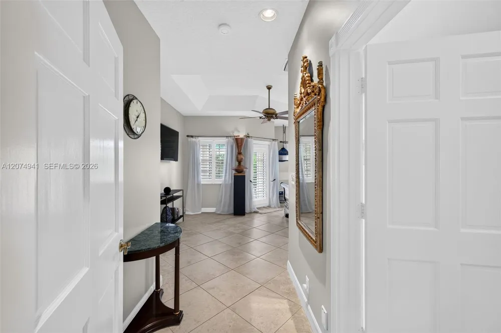 362 NE 7th Ave Fort Lauderdale, FL 33301