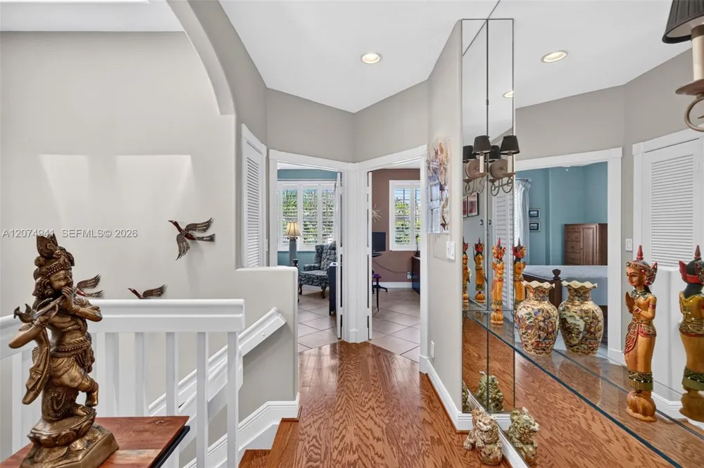 362 NE 7th Ave Fort Lauderdale, FL 33301