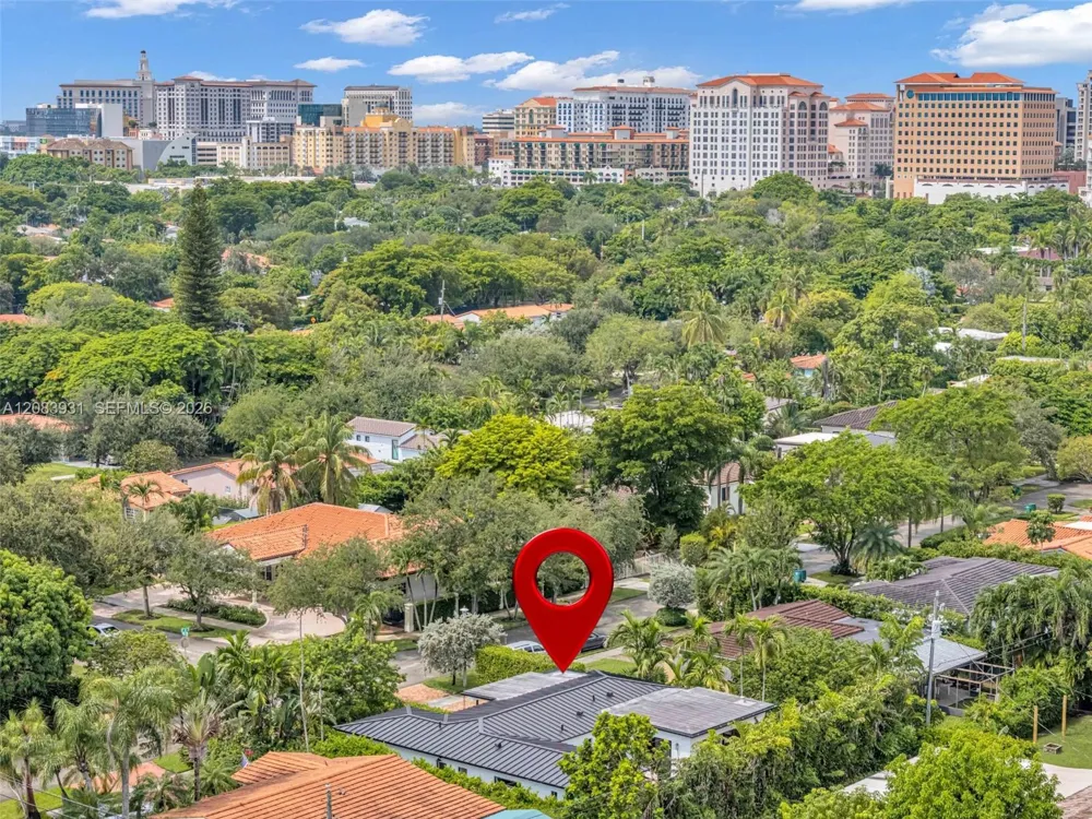 3261 SW 16th Ln Miami, FL 33145