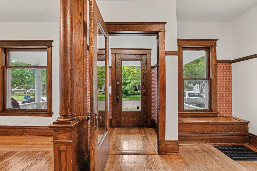 306 W Dutton Street Kalamazoo, MI 49007