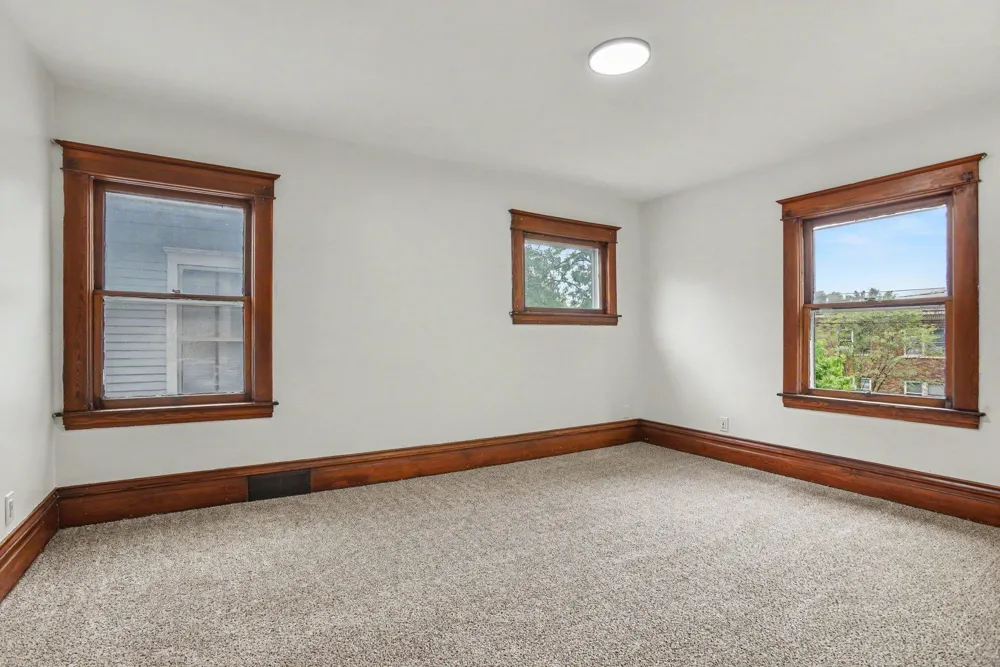 306 W Dutton Street Kalamazoo, MI 49007