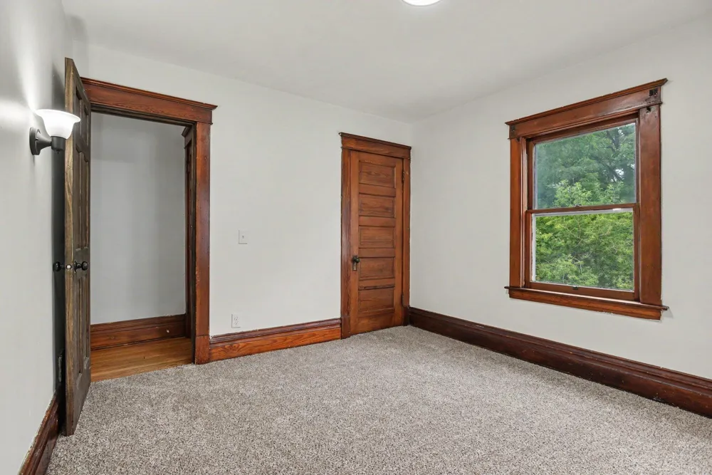 306 W Dutton Street Kalamazoo, MI 49007