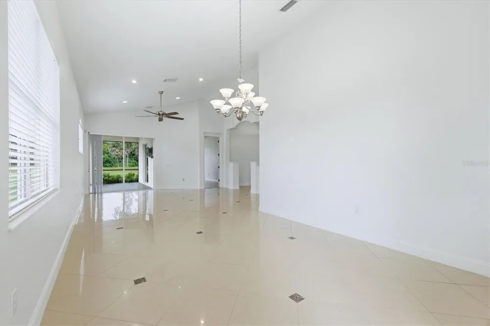 7519 BIRDS EYE TERRACE Bradenton, FL 34203