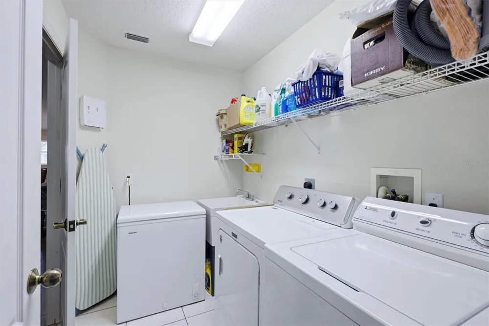 4610 72ND COURT E Bradenton, FL 34203