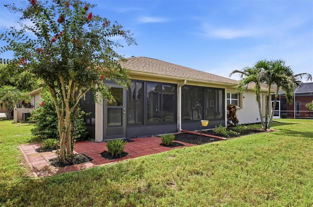 4610 72ND COURT E Bradenton, FL 34203