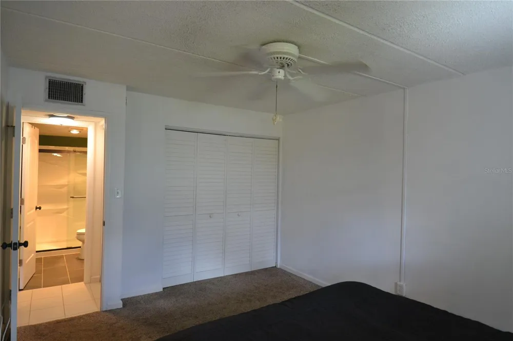 2944 W BAY DRIVE #105 Belleair Bluffs, FL 33770