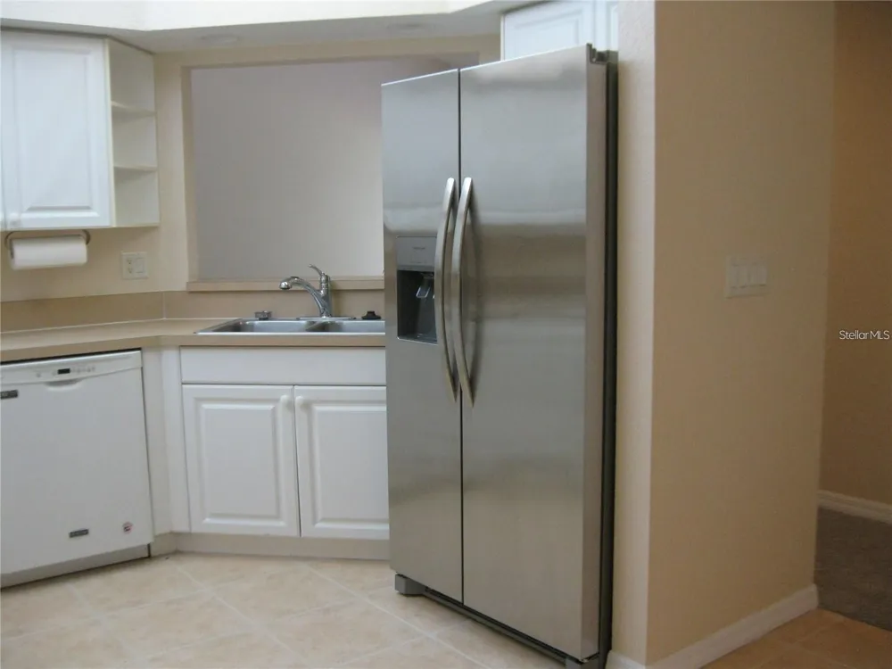 6405 BAY CEDAR LANE #26 Bradenton, FL 34203