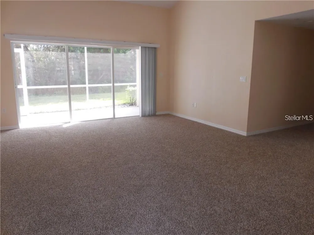 6405 BAY CEDAR LANE #26 Bradenton, FL 34203
