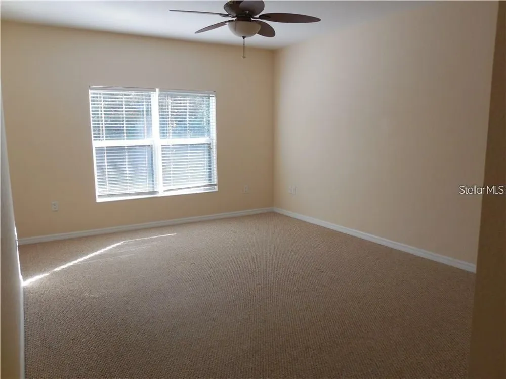6405 BAY CEDAR LANE #26 Bradenton, FL 34203