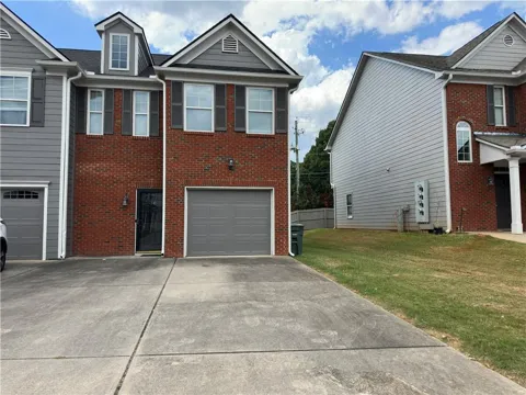 34 Oaks Circle