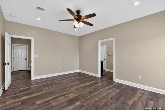 659 Thormeyer Rd Seguin, TX 78155