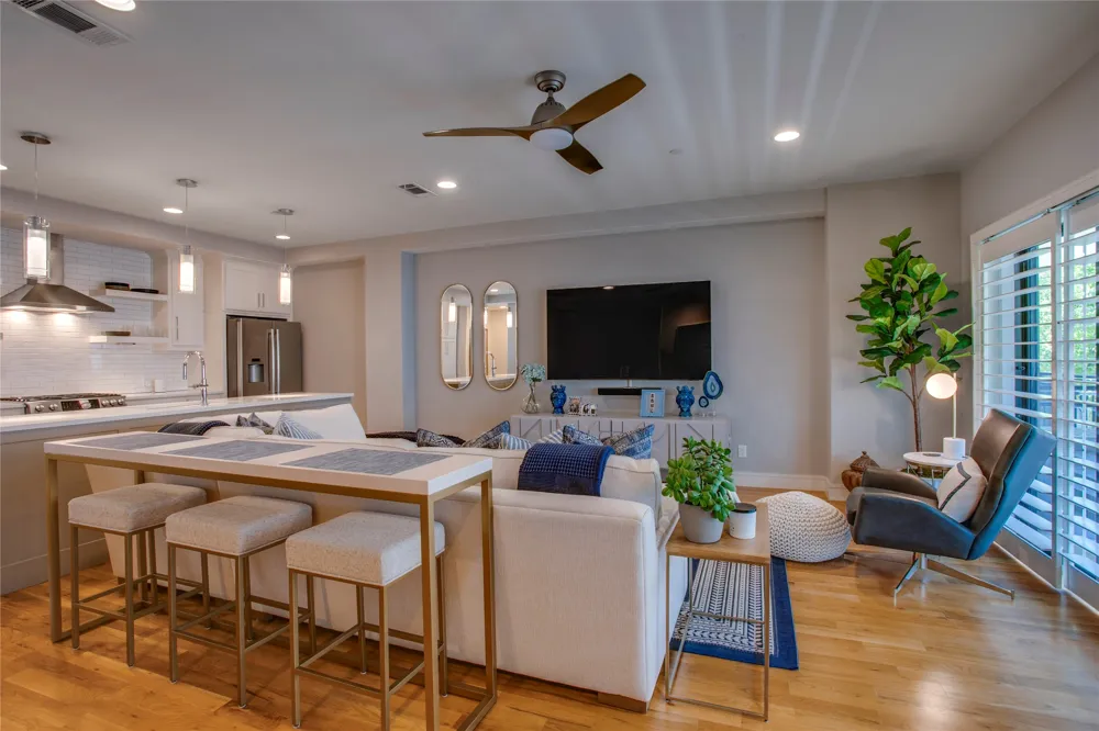 2127 Clark Street #103 Dallas, TX 75204